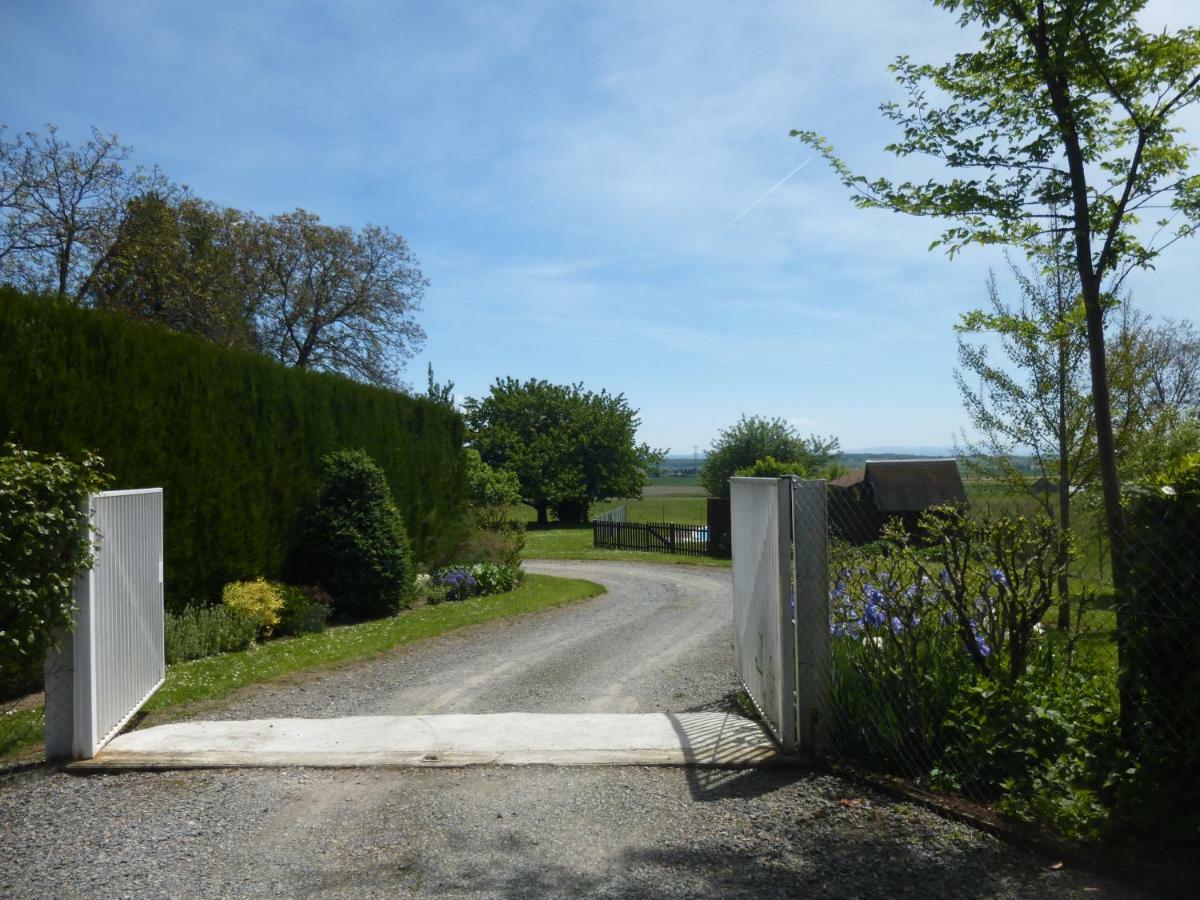 La Maison De Barbara Leilighet Effiat Eksteriør bilde